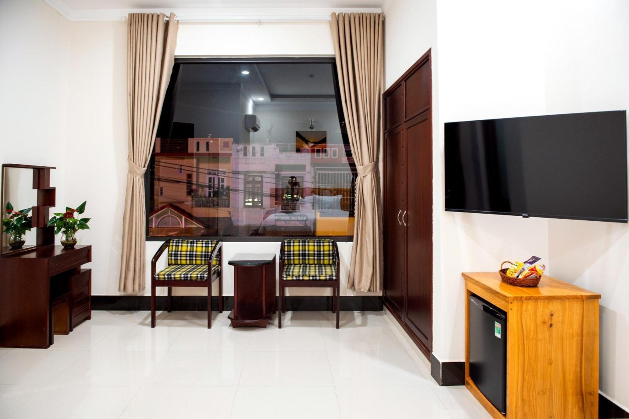 Minh Lam Hotel Pleiku Εξωτερικό φωτογραφία